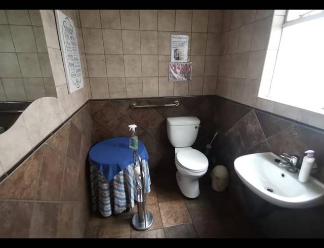 620M² BUSINESS CENTRE FOR SALE IN VANDERBIJLPARK CENTRAL